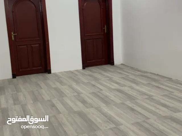 للايجار شقة في مدينة حمد الدوار العاشر نظيفة جداً