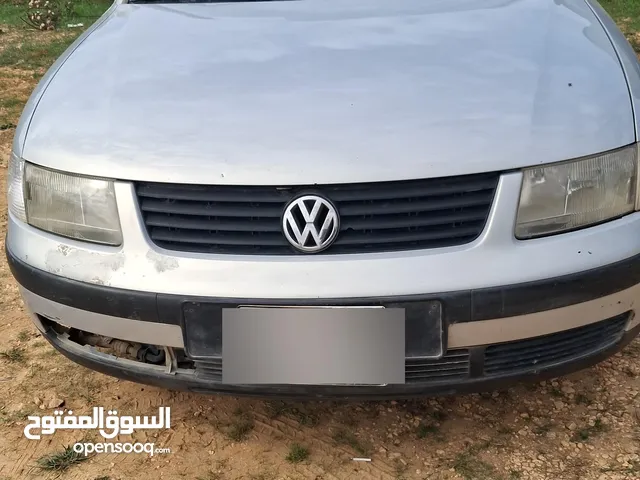 Used Volkswagen Passat in Jebel Akhdar