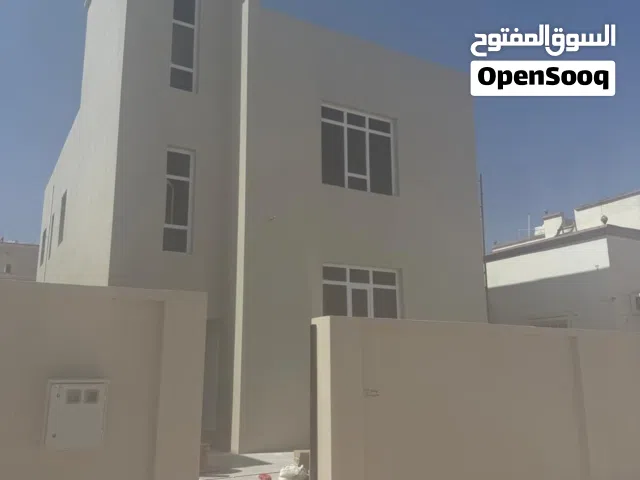 للبيع فيلا راقية