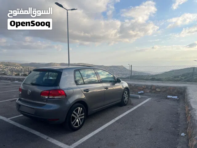 فولكسفاغن جولف 2010 مستعملة بحالة ممتازة مع مواصفات أوروبية وبنزين