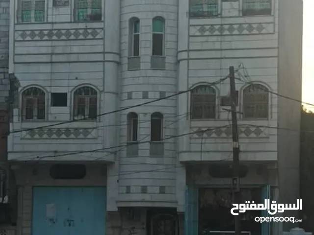 Building for Sale in Al Hudaydah Al-Hali