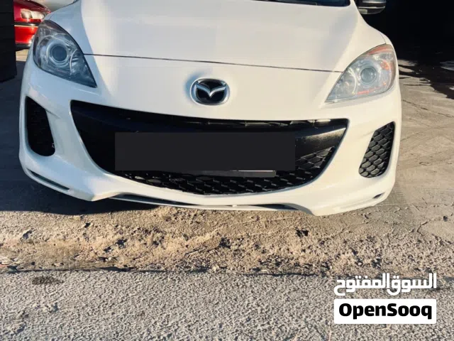 2013 Mazda 3 Standard