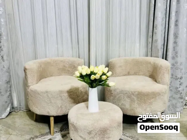 كراسي عدد 2 مع طبله   شغل درجة اولى