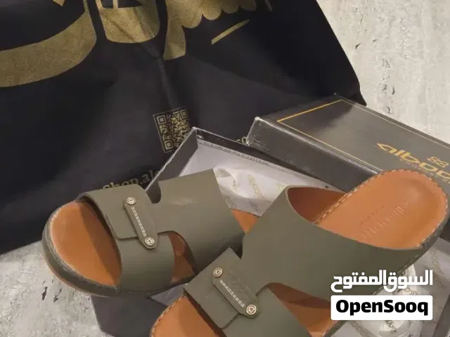 حذاء رائع من السرحان