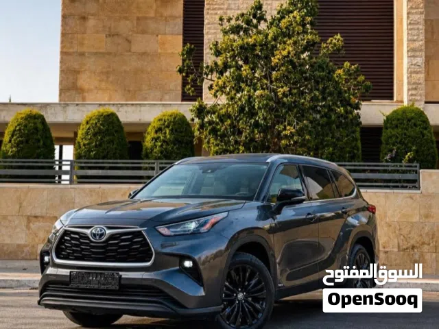2023 Toyota Highlander XSE