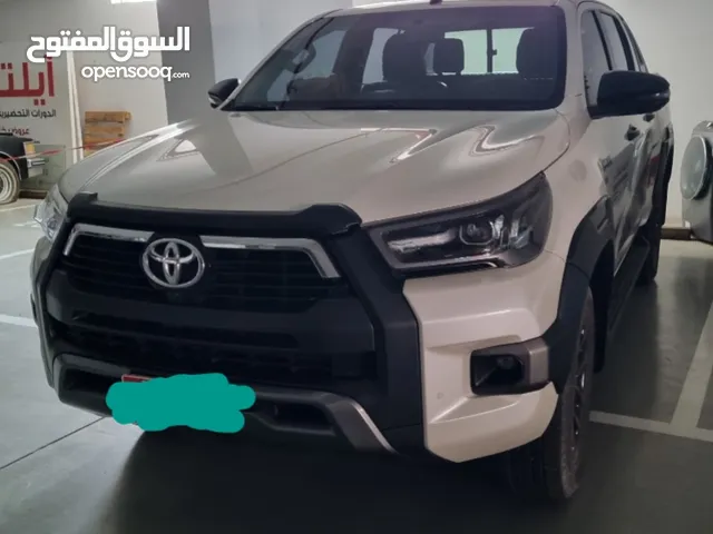 Used Toyota Hilux in Muscat