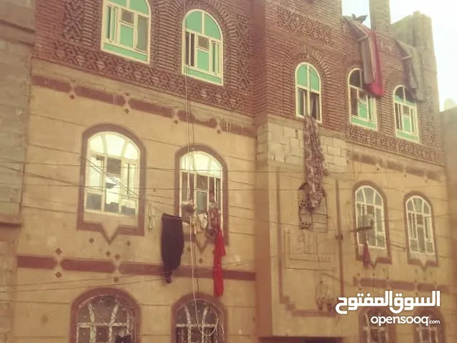   2 Bedrooms Townhouse for Sale in Sana'a Madbah