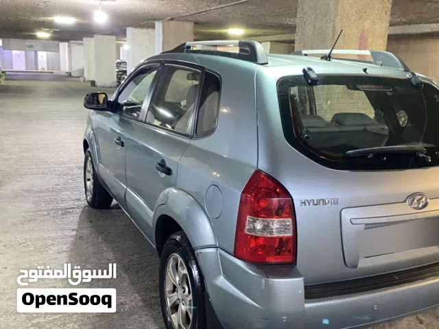 2009, هيونداي, توسان, Standard