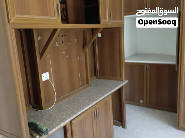 290 m2 4 Bedrooms Townhouse for Sale in Amman Al Qwaismeh