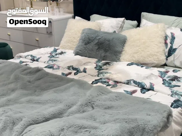 غرفة نوم كالجديده شراء من هوم سنتر