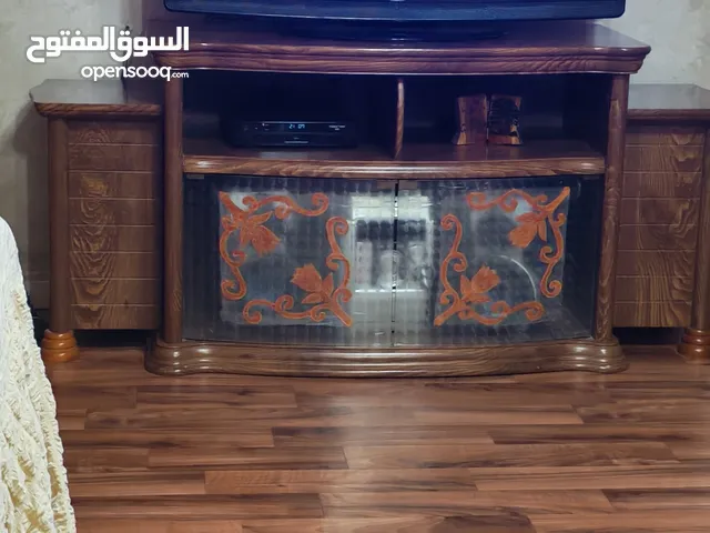 خزانة شاشه للبيع