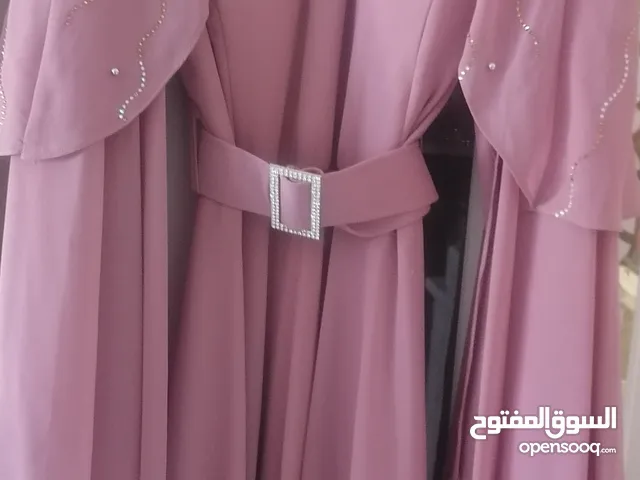 للبيع ملبوسين لبسه وحده فقط