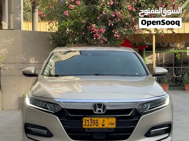 2019 هوندا اكورد Limited