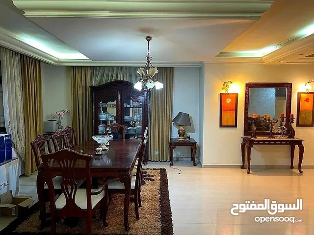 منزل للبيع في حي الطيرة