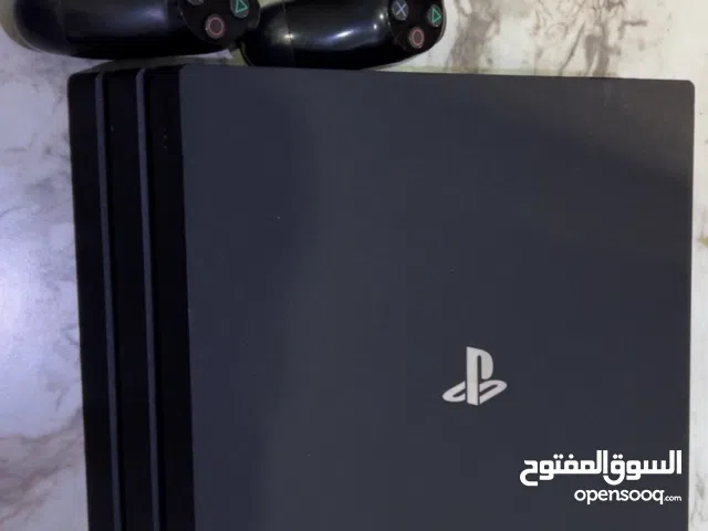 بلستيشن 4 برو نضيف / مساحه ون تيرا / مع يد تحكم اضافيه ومع كامل وايراته