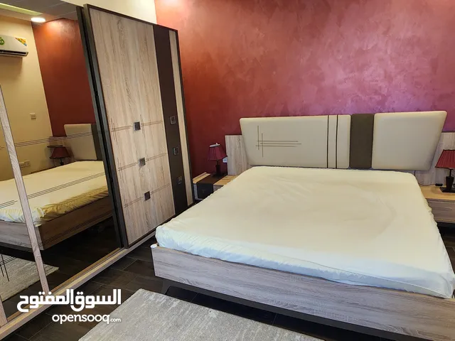 غرفة نوم ماستر تركية بحالة جيدة للبيع