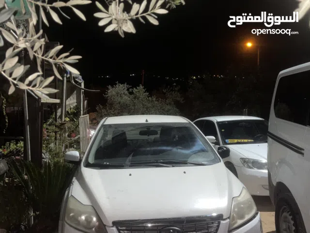 فورد فوكس 2006 سيارة مرخصة مأمنة بصلاة عنبي