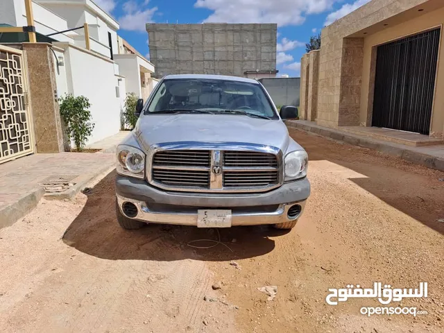 Dodge Ram 1500 SLT Crew in Benghazi