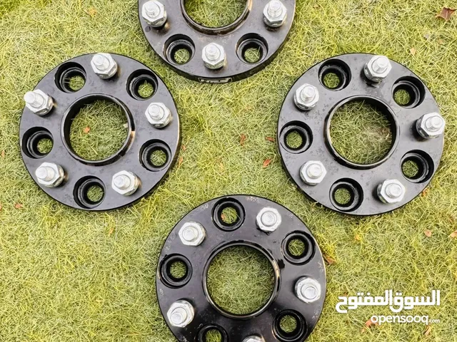 سبيسرات HPS اصليه مستخدم فتره بسيطه قياس 20  5-بلوط