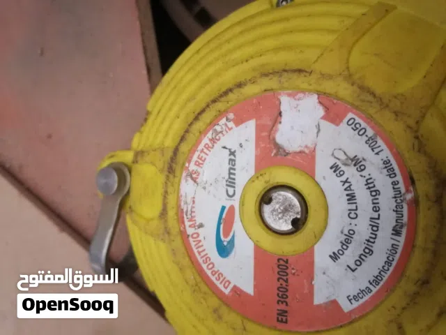 – فول أريستور كليماكس (Climax Fall Arrestor) مستعمل بحالة ممتازة