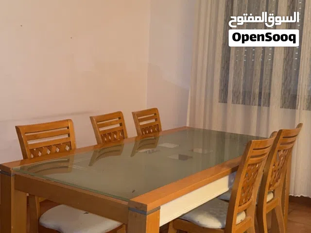 طاولة إيطالية لوح ومن الوسط مرش مع 5 كراسي