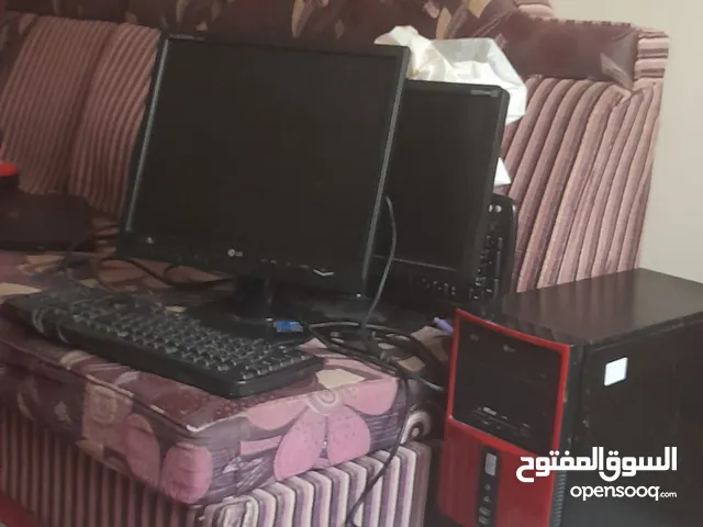 + كيبورد + Pc + شاشتين احجام مختلفه