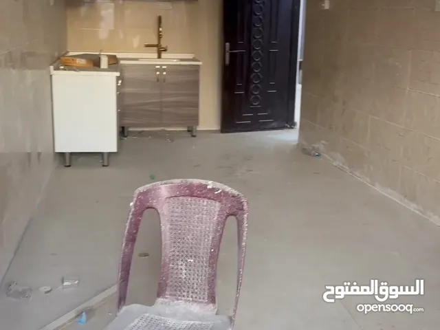 250 m2 3 Bedrooms Apartments for Rent in Basra Jaza'ir
