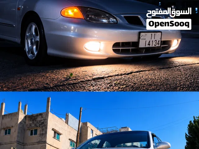 1998 هيونداي افانتي Standard