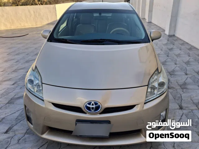 2010 تويوتا بريوس Prius