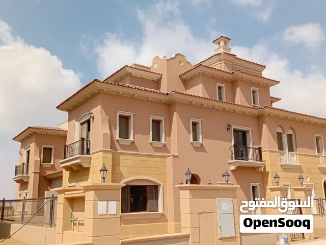 Quattro villa for sale  At citygate Qatari diar I'm the owner  No transfer fees  063907590