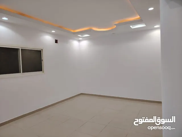 220 m2 More than 6 bedrooms Villa for Rent in Tabuk Al Masif