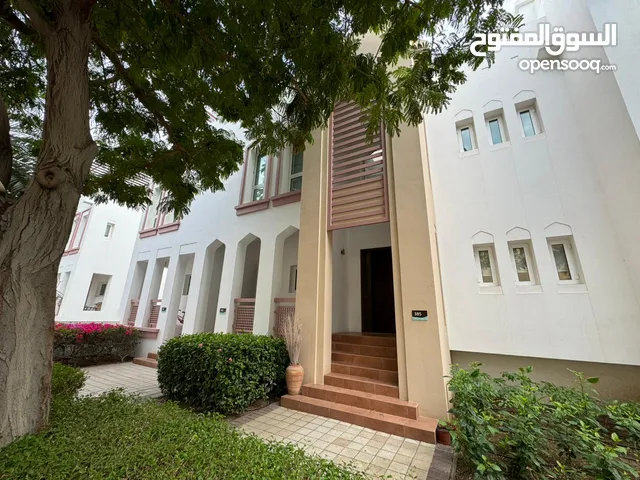 3 BR Modern Townhouse for Rent – Al Mouj