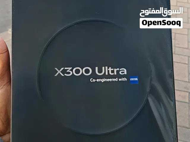 Vivo X300 Ultra Global 512/16 GB  Ready in Oman (white)