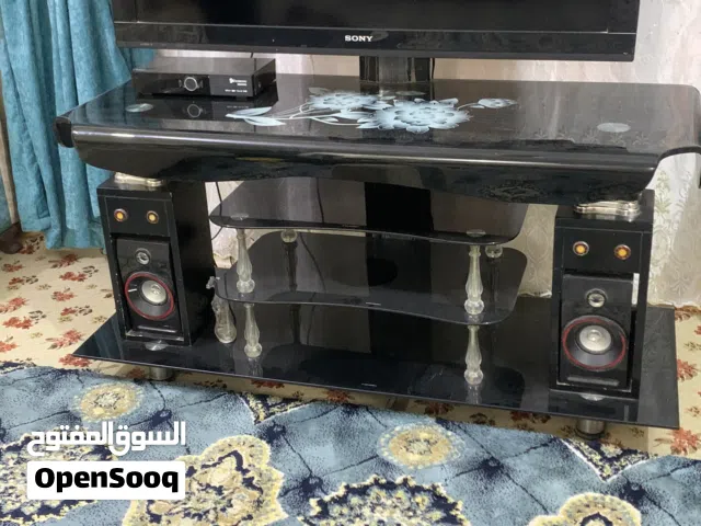 ميز شاشة مستعمل