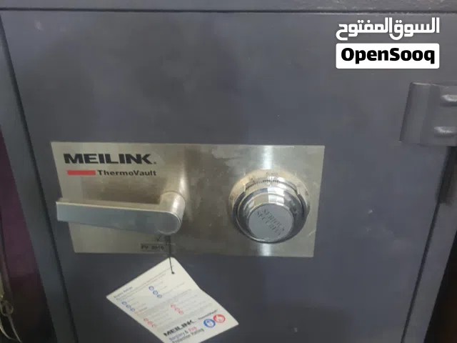 قاصه أمريكي بكره ارتفاع 70 عرض 60 عمق 50