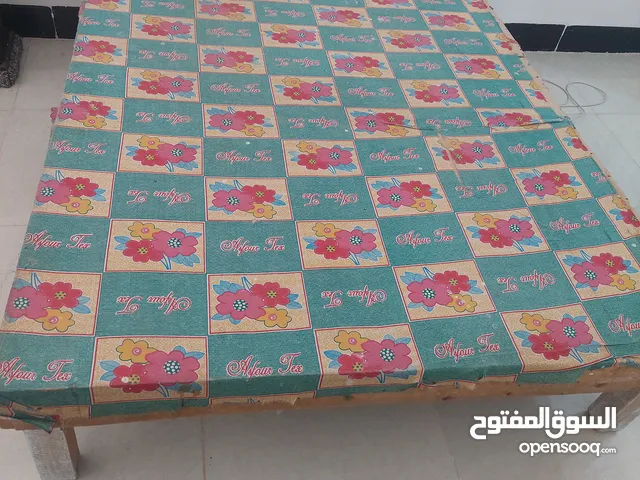 سرير نوم كبير خشب عراقي وبسعر مناسب جدا