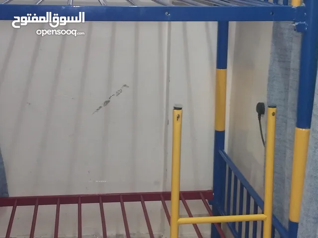 تخت اطفال للبيع