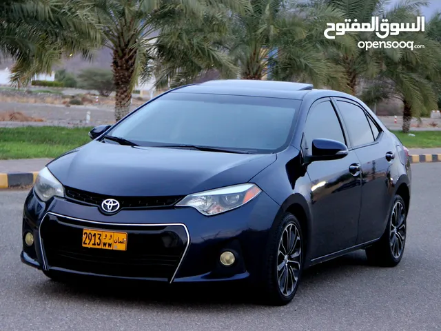 Used Toyota Corolla in Al Dakhiliya