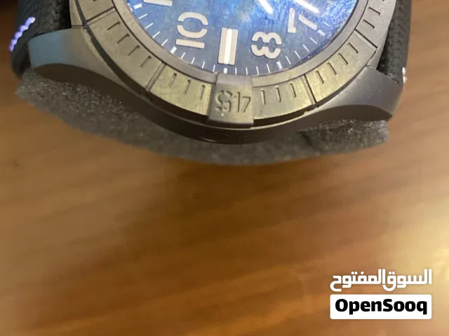 BREITLING AVENGER model 2022