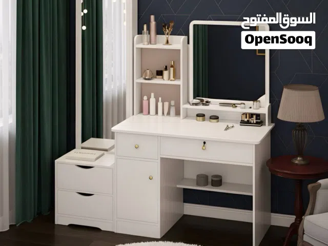 ميز تواليت مع ملحق