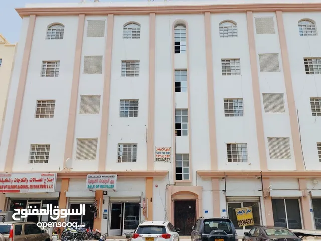 120 m2 3 Bedrooms Apartments for Rent in Muscat Al-Hail