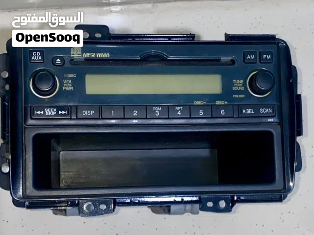 للبيع كاسيت هوندا سيفيك أصلي (Clarion) - حالة ممتازة (Civic) موديلات 2012، 2013، 2014، 2015