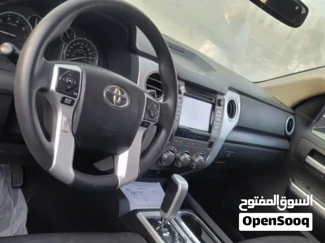 2016 Toyota Hilux SR