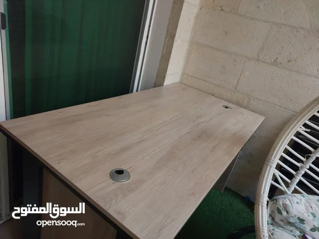 مكتب بحال الوكاله للبيع لعدم الحاجه له