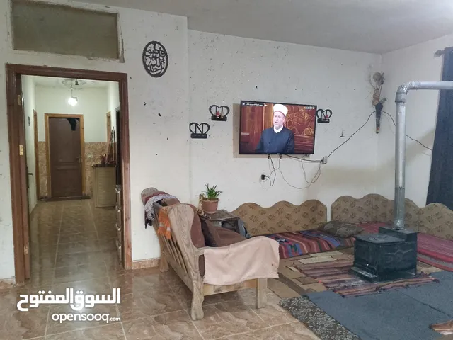 150 m2 4 Bedrooms Townhouse for Sale in Salt Al Balqa'