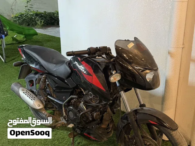 للبيع دراجة نارية من نوع بلسر