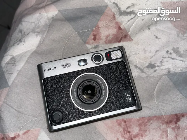 Fujifilm Instax Mini Evo Hybrid Instant Camera(used very few times )