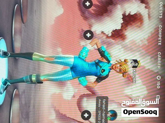 حساب سوني بس الحساب فخم فيه ألعاب اكثر  الحساب قديم عندي من 2019 /2018 ما العب فيه كثير لأني اعتزلت