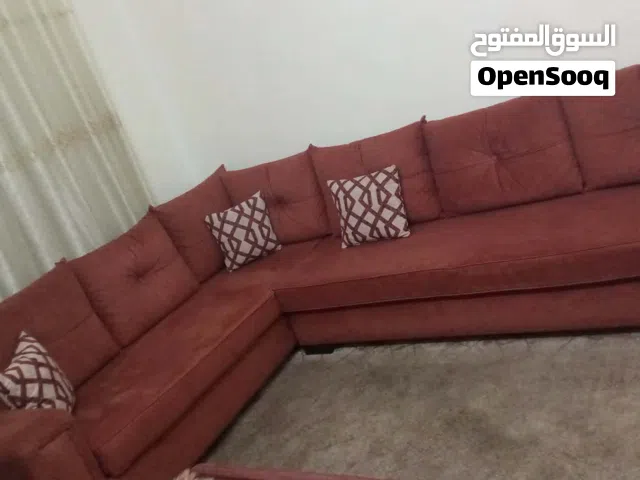 طقم كورنر تفصيل خشب ثقيل للبيع