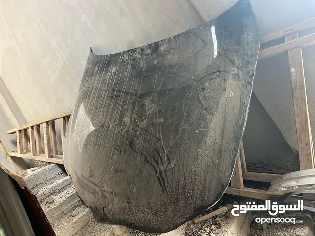 قطع e60 غطا امامي وجسر المنيوم امامي للبيع